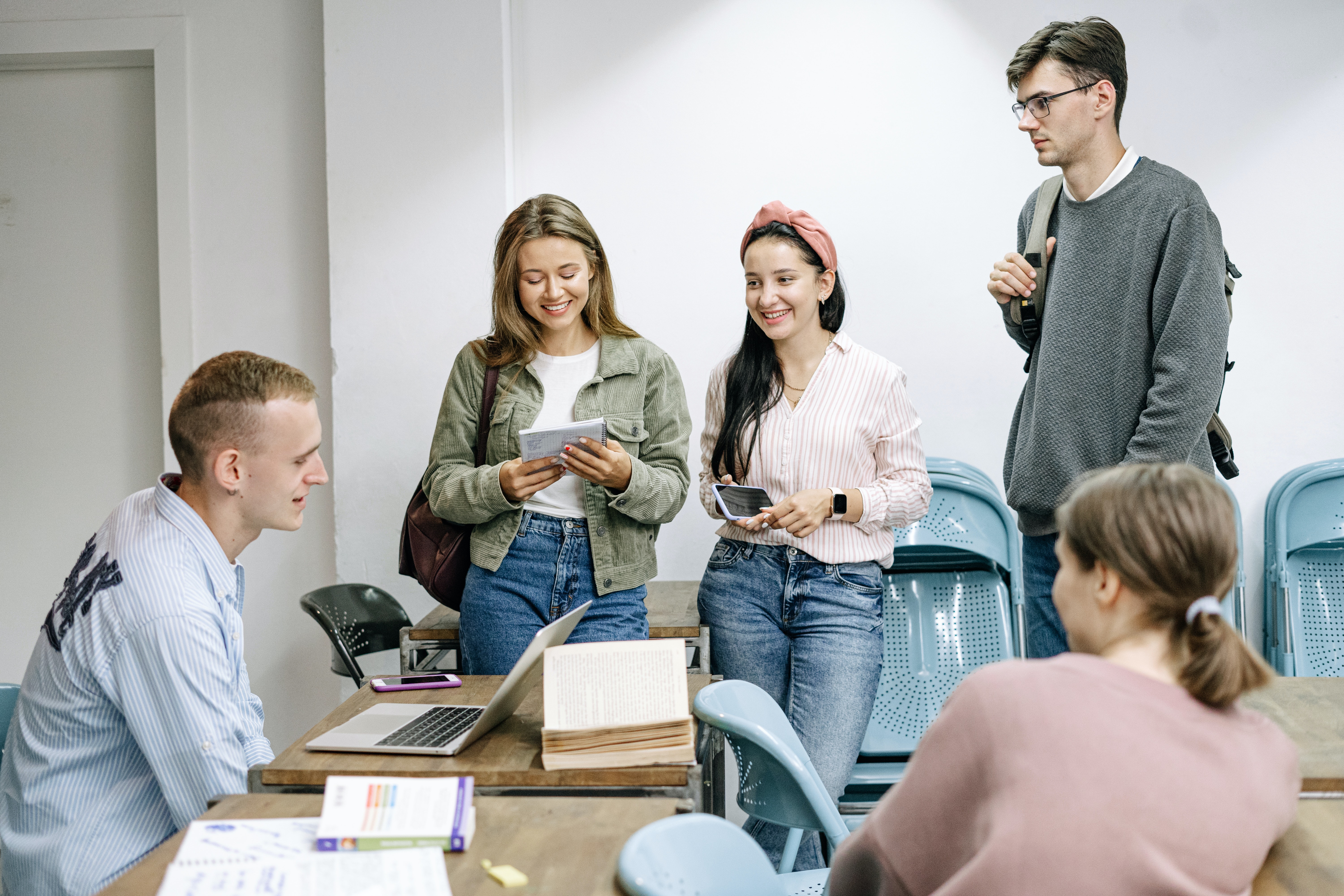 students hanging out